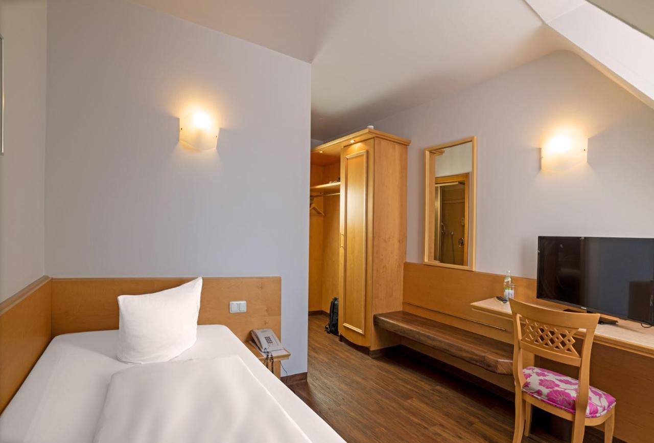 Drexel'S Parkhotel Μέμμινγκεν Εξωτερικό φωτογραφία