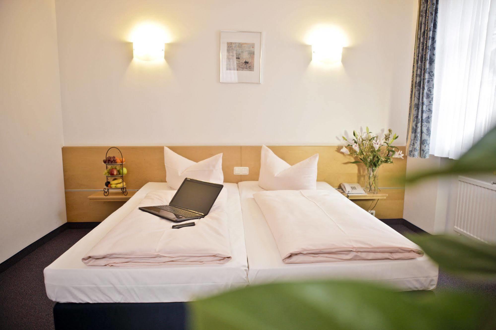 Drexel'S Parkhotel Μέμμινγκεν Εξωτερικό φωτογραφία