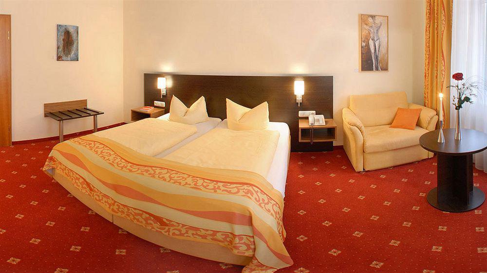 Drexel'S Parkhotel Μέμμινγκεν Εξωτερικό φωτογραφία